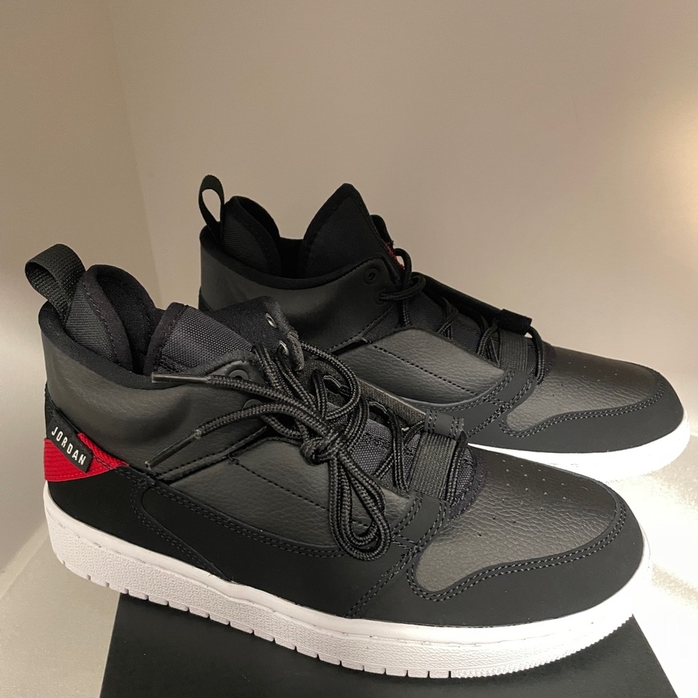 Nike Jordan Fadeaway (Authentic) 6.5Y